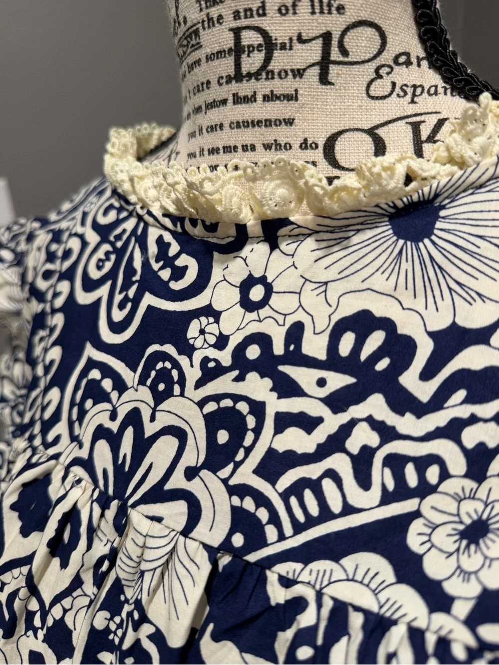 Umgee Navy and Cream Floral Lace-Trim Blouse - Picture 9 of 16